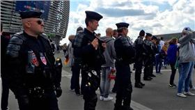 法國恐攻
翻攝自龍應台臉書