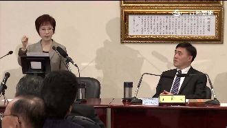 胡郝自嘲「花瓶」綠委一句話突破盲點