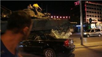 土耳其政變　民眾肉身擋坦克爆衝突