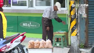 不捨麻花捲阿伯被騙　二姐江蕙力挺