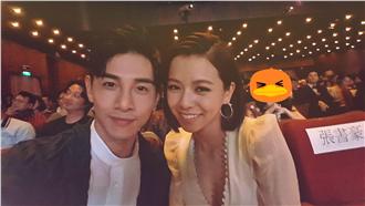 張立昂揪宋芸樺自拍　背後女星成亮點