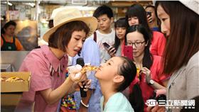 狂吃瑞芳市場美食  LuLu鐵腿也甘願（圖／新北市市場處）