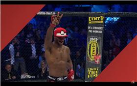 MMA 選手獲勝cos小智丟寶貝球
圖／翻攝自BellatorMMA's YouTube
https://www.youtube.com/watch?v=PU6CvPRl2Hw