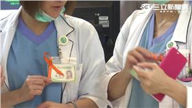 -護理師-急診室-加班-橘絲帶-過勞-醫護-