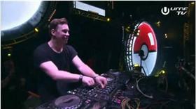 超人氣手遊「精靈寶可夢」熱潮風靡全球，現在連電音百大DJ也被「收服」了。