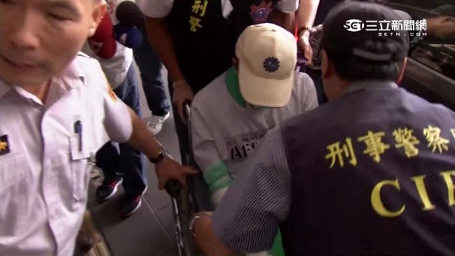 台鐵炸彈客坐輪椅赴北檢　可能遭聲押