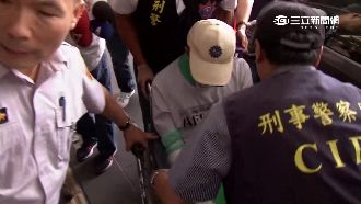 台鐵炸彈客坐輪椅赴北檢　可能遭聲押