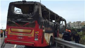 國道火燒陸客團遊覽車／中央社