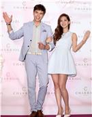 曾之喬、謝佳見提前與粉絲過七夕情人節。（記者邱榮吉/攝影）