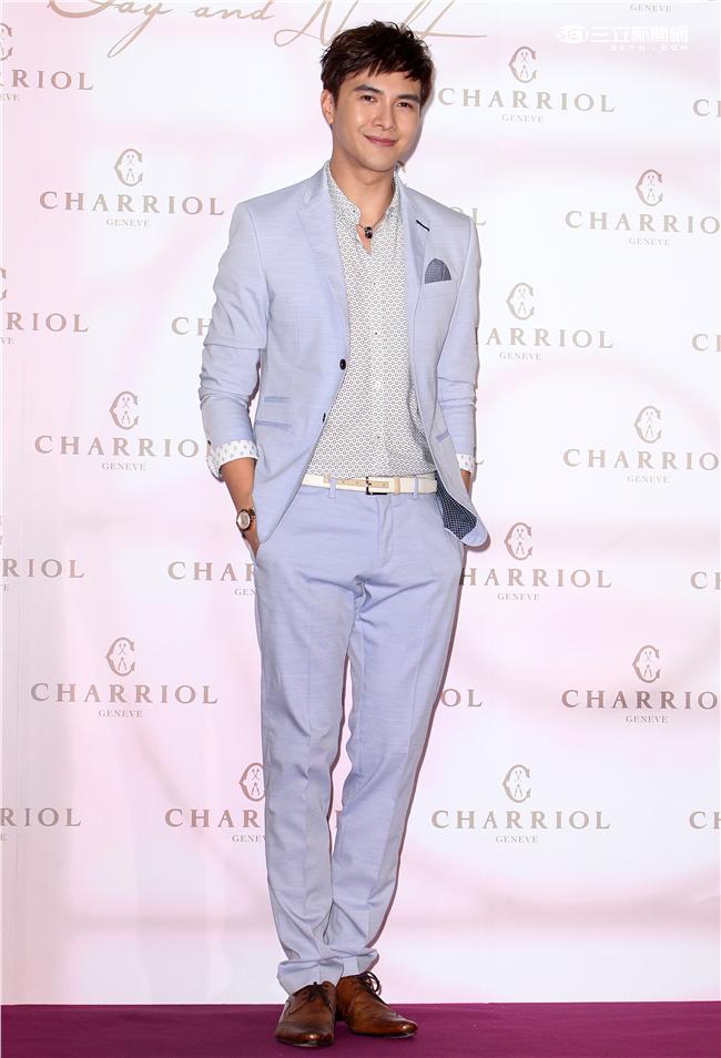 帥氣的謝佳見。（記者邱榮吉/攝影）