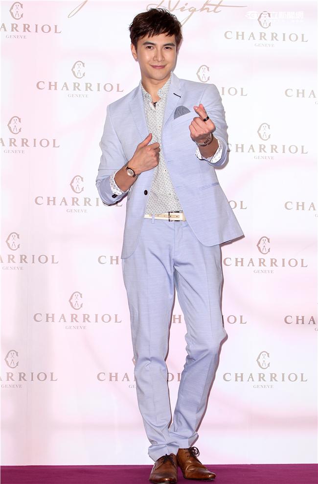 帥氣的謝佳見。（記者邱榮吉/攝影）