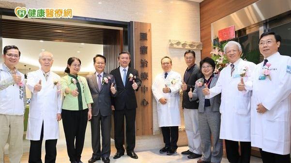 引進治療利器　醫院朝醫學中心邁進