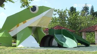 9百萬金屬滑梯　飆52度挨轟烤小孩