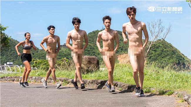 超養眼《飛魚高校生》小鮮肉全脫裸奔