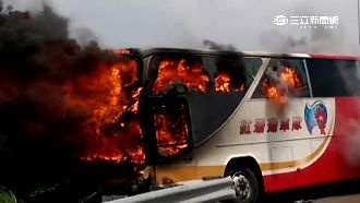 遊覽車坐哪最安全？司機：駕駛座後方