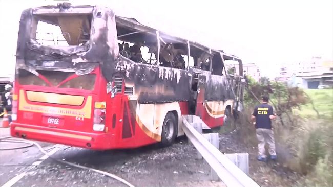 遊客只在乎車齡、唱歌　導遊道辛酸