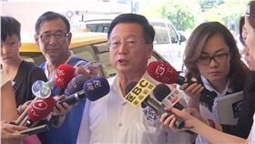 高雄市議長,黃啟川,黃亮軒,酒駕,騎士,骨折,道歉,政二代