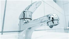 水費、水價、水龍頭／shutterstock