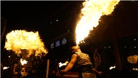 (名家)火舞（圖／邱尚偉提供）