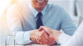  採訪, 訪問, 走訪, 面試, 作業（圖／shutterstock／達志影像）