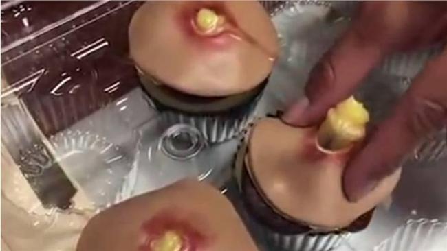 特製痘痘杯子蛋糕　不僅好吃還可以擠