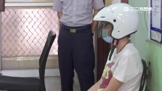 起口角釀悲劇　孝子護母持剪刀刺死父