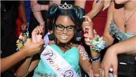 美國罹患絕症的少女潔麗卡‧柏蘭（圖／翻攝自Jerika Bolen臉書）