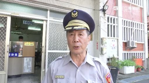 孝子殺家暴父　救我孫！嬤下跪替嫌求情