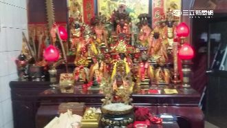 潛入神壇偷金牌　笨賊遺留發票成線索