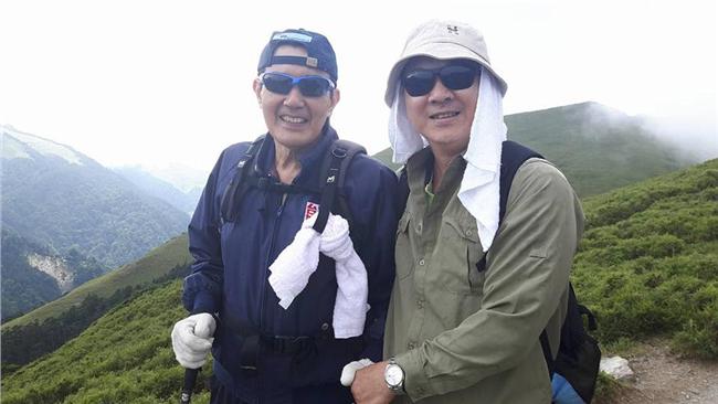 山友巧遇馬英九　網友看合照笑問這個