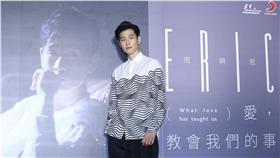 周興哲舉辦專輯新歌搶聽會,邀歌迷一同感受全新音樂創作