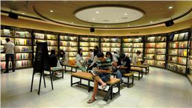 七夕「情旅」正夯！誠品生活送機票、關島之旅