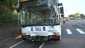 台中2公車追撞　7乘客送醫1骨折