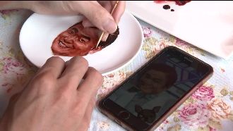 拉花不稀奇！果醬蔡依林陪你吃飯啦