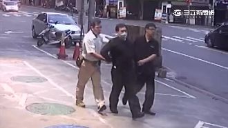 躲廁所天花板　百貨打烊後偷百件金飾