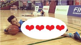 SpeXial晨翔 謝怡芬 Janet 
圖/臉書