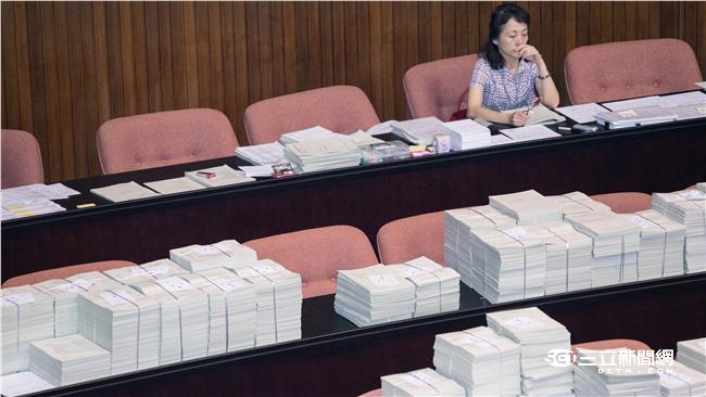 一千多案待表決　國營事業預算難過