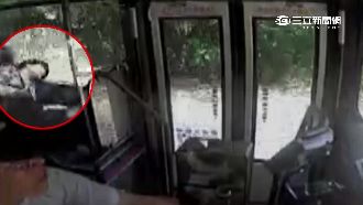 婦突昏厥　公車司機立即CPR神救援