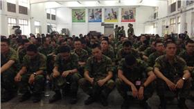 當兵,新訓,東引指揮所,金門,馬祖,成功嶺,軍人