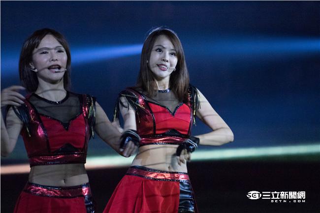 Lamigo桃猿專屬啦啦隊LamiGirls 記者林敬旻攝

