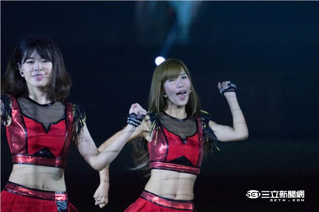 Lamigo桃猿專屬啦啦隊LamiGirls 記者林敬旻攝

