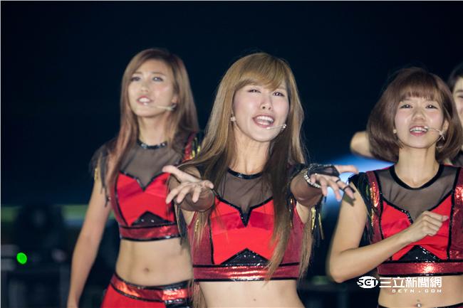 Lamigo桃猿專屬啦啦隊LamiGirls 記者林敬旻攝

