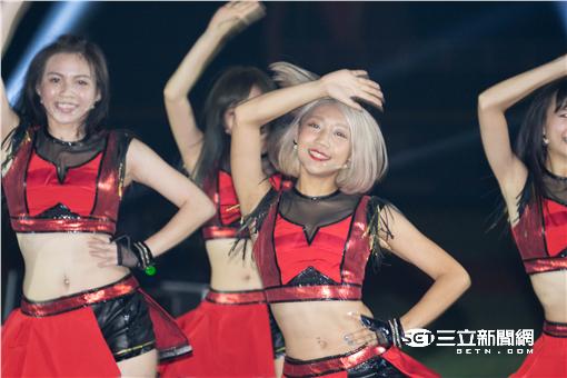 Lamigo桃猿專屬啦啦隊LamiGirls 記者林敬旻攝

