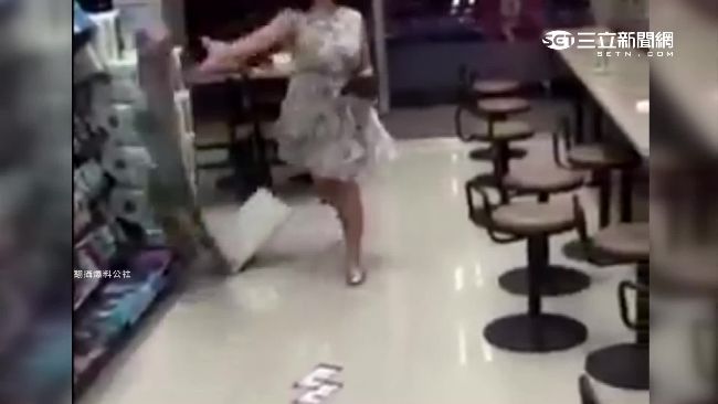 商品被放回去　失控姊暴怒狂砸超商
