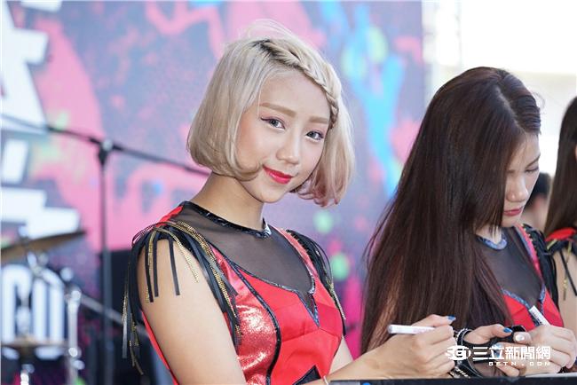 Lamigirls「獨一無二」簽書會（記者林敬旻／攝影）