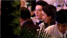 林心如,霍建華,婚禮（圖／翻攝自微博）
http://tw.weibo.com/youkutudoulive/4003435873691700