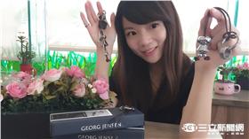 情人節耍甜蜜　超商集點亂鬥、換購名牌鑰匙圈