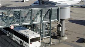 機場,巴士
圖／Shutterstock／達志影像