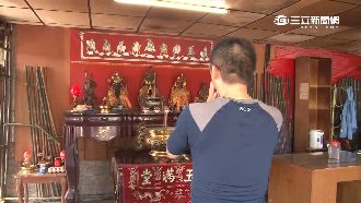 宮壇發爐火焰像按讚　網友：太神啦！