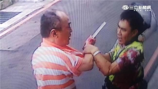 員警執法遭砍　鋼鐵爸：我們的法生病